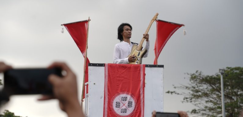 Eross Candra Ramaikan Pawai dan Pembukaan Festival Kebudayaan Yogyakarta (FKY) 2019